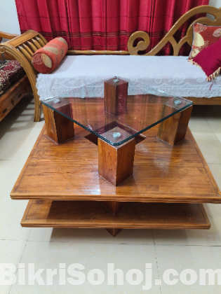 Square centre table